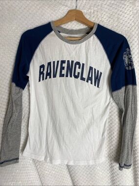 The Wizarding World of Harry Potter Universal Studios Ravenclaw Graphic Tee